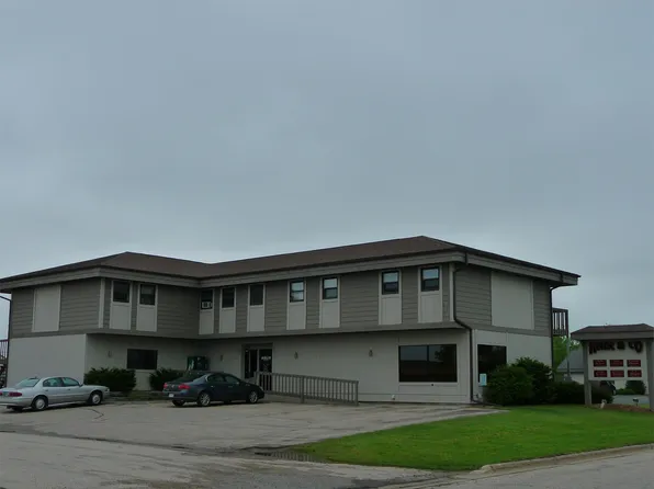 130 W Warren St, Tomah, WI