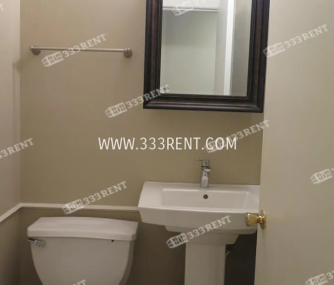 4157 Roanoke Rd #12 — Photo 3