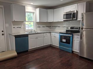 143 E Catawba Ave APT D, Mount Holly, NC 28120