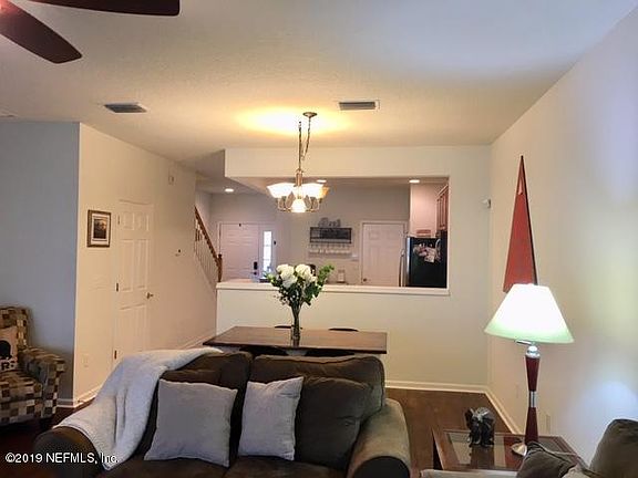 5th image of 4220 Crownwood Dr