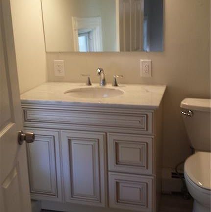 3rd image of 576 Laurel Hill Ave