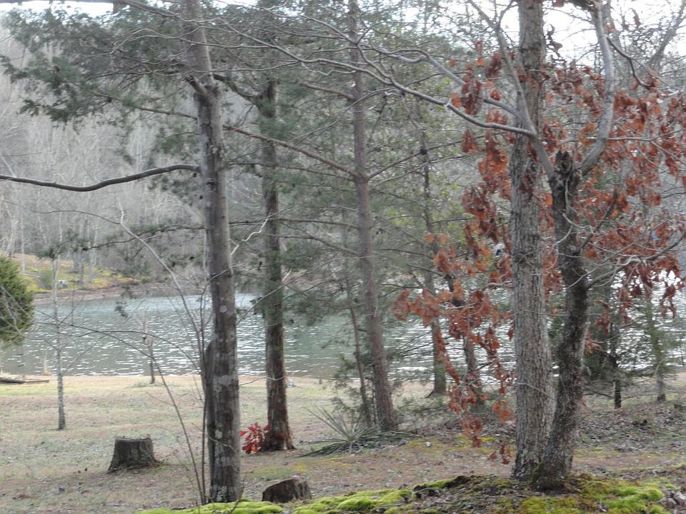 1st image of 451 Laurel Lake Cir