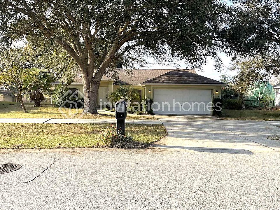 1st image of 330 Trade Wind Dr