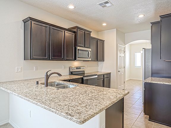 Kitchen - Harriet Rancho Valencia