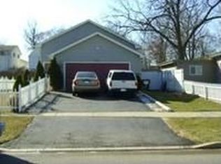 2030 Winter Ave, North Chicago, IL 60064