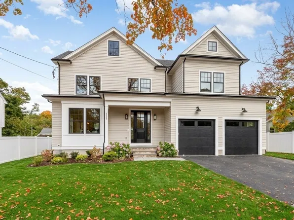 139 Reed St, Lexington, MA 02420