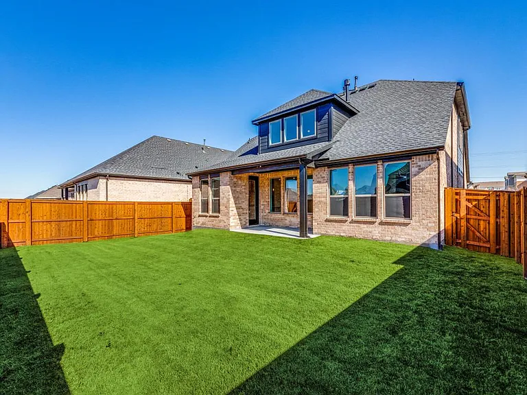 4421 Bandera Dr — Photo 30