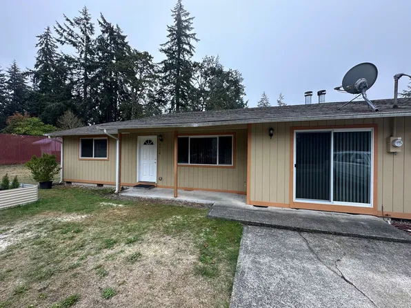 8714 Veterans Dr SW, Lakewood, WA 98498