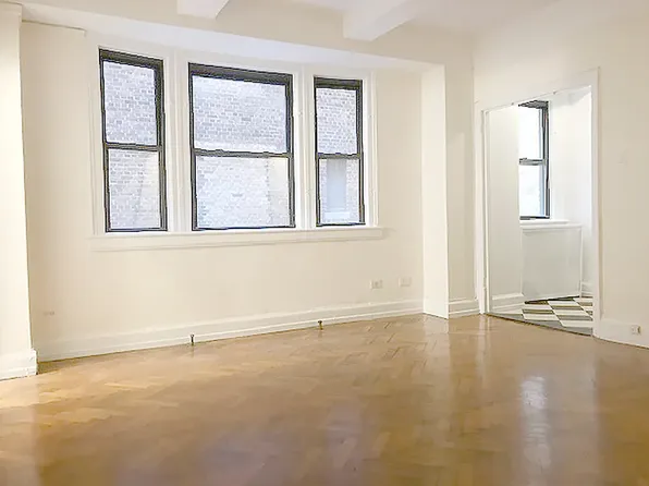 37 West 72nd Street image 1 of 7
