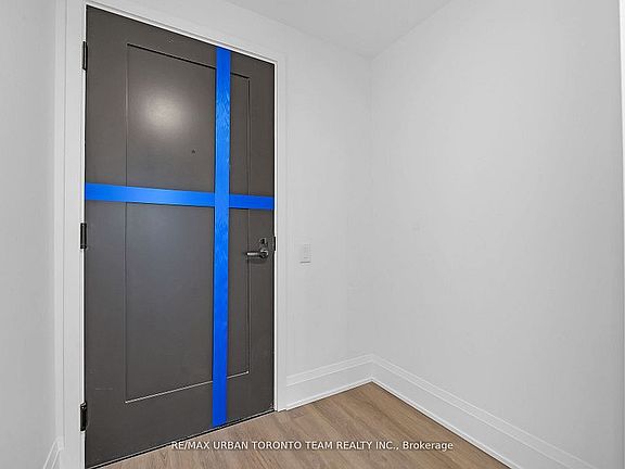 5th image of 123 Portland St #1008