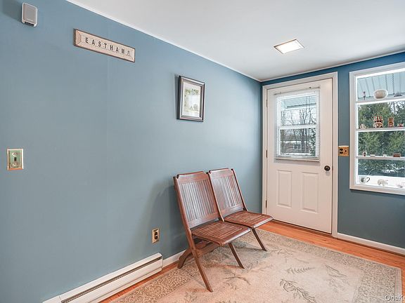 4th image of 33 Milltown Road