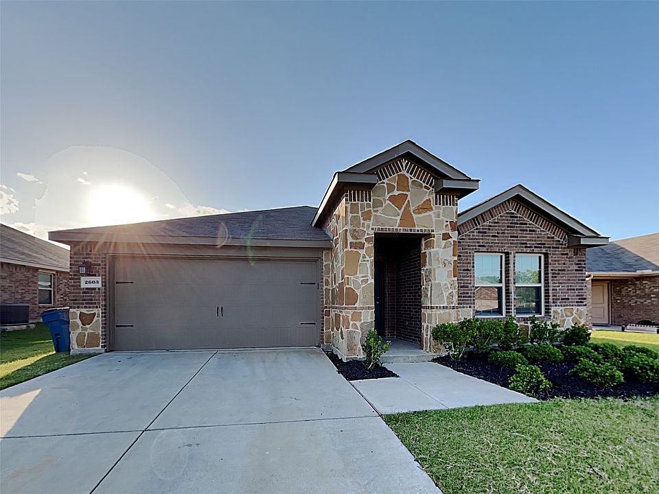 1st image of 2603 Hutchins Dr