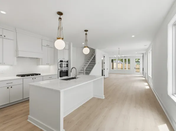 601 James Ave, Nashville, TN 37209