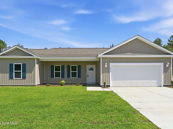 2612 Fountaintown Road, Chinquapin, NC 28521