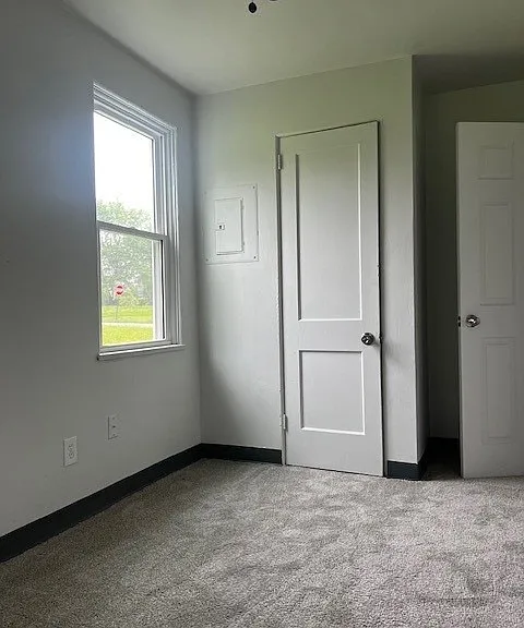 411 Wesley Ave — Photo 10