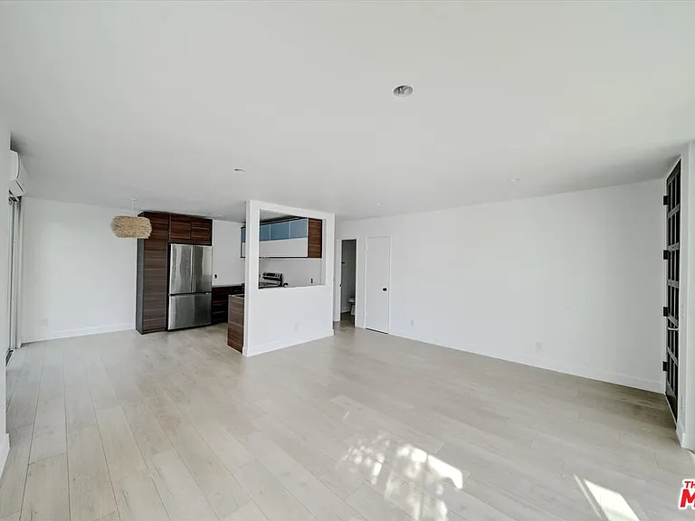 15 Spinnaker St #101 — Photo 7