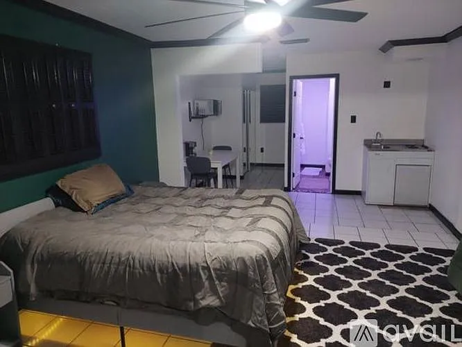 311 East Dr #1