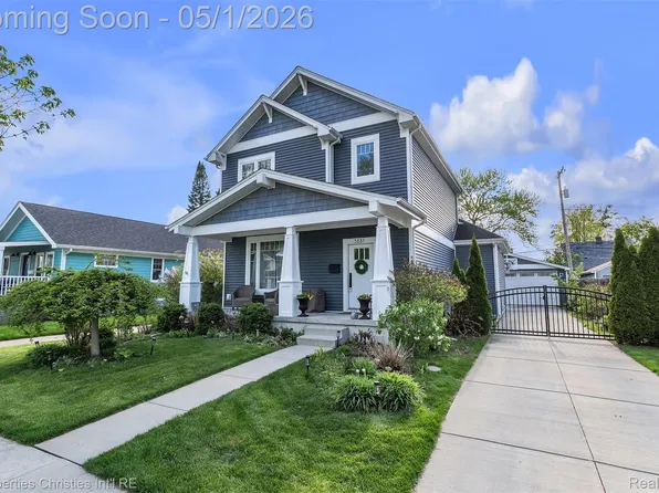 3281 Cumberland Rd, Berkley, MI 48072