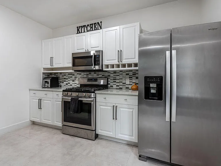 160 Baldwin Blvd — Photo 6