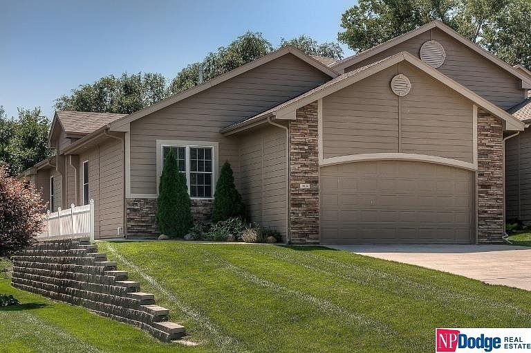 1st image of 2519 Lynnwood Dr