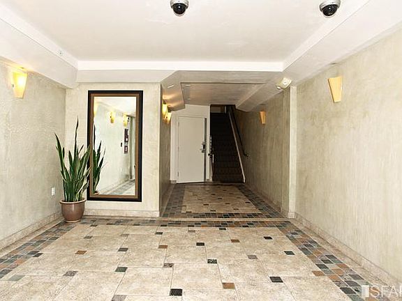4th image of 2875 21st St APT 11