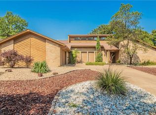 2614 Rivercrest Dr, Arlington, TX 76006
