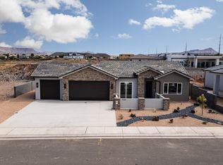 648 N 2740 W, Hurricane, UT 84737