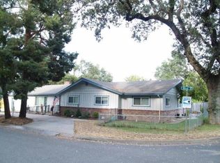 7063 River Dr, Redding, CA 96001