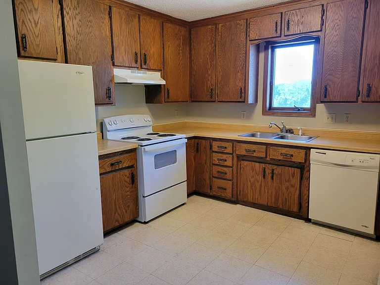 308 South Winter Street — Photo 9