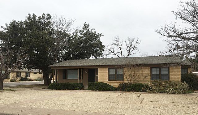 1st image of 1614 Bedford Dr
