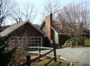 1786 Panorama Dr, Todd, NC 28684