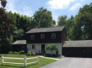 19 Hemlock Dr, Canton, MA 02021