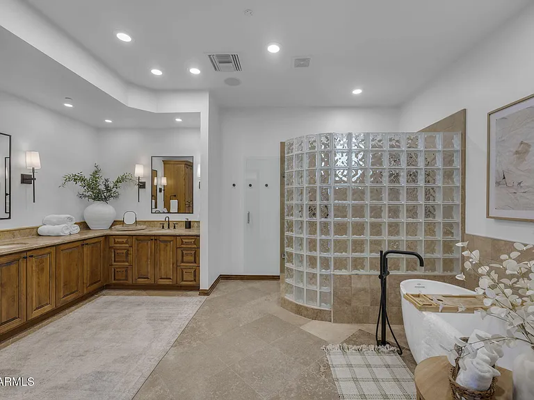 3105 E Arroyo Hondo Rd — Photo 39