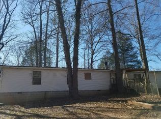 165 Barnyard Rd, Gray court, SC 29645