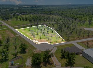 7018 Gulfstream Dr, Granbury, TX 76049