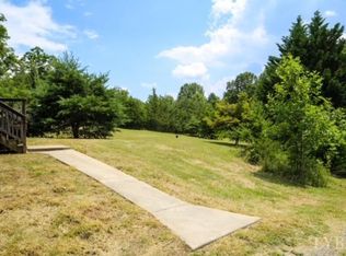 1181 Huntington Dr, Bedford, VA 24523