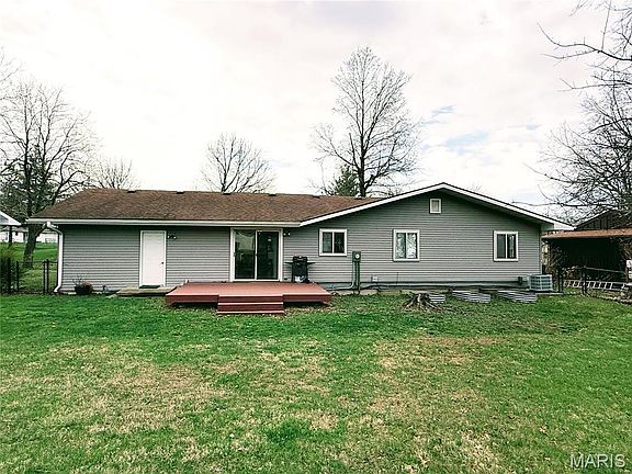 2nd image of 603 Fairview Dr