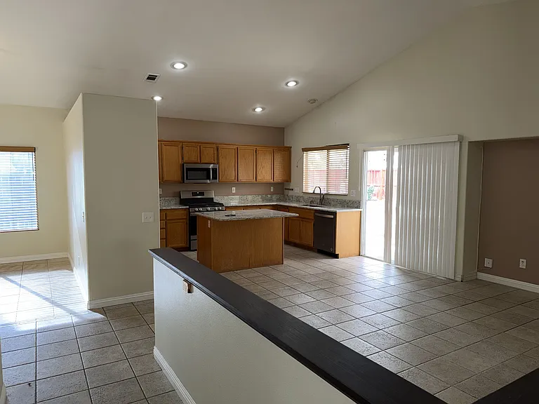9310 Nickellaus Ct — Photo 6