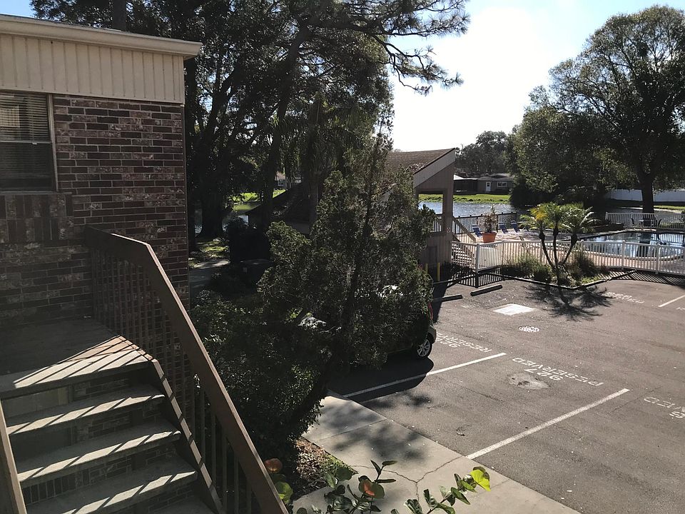 1st image of 214-10455 Carrollbrook Ct #214