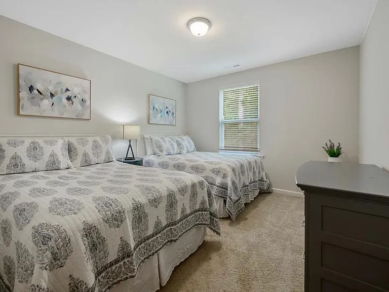 155 Rossell Park Cir — Photo 37