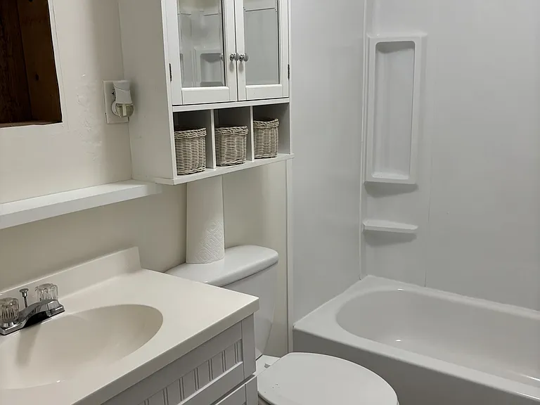 721 Burgis Ave — Photo 11