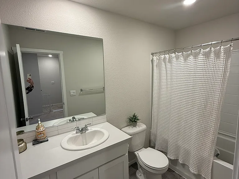 11626 NE Angelo Dr — Photo 7