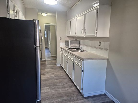 2nd image of 5812 61st St
