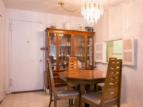4th image of 1785 215th St APT 10H