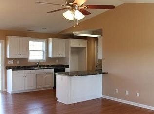 210 Shady Spring Way, Wellford, SC 29385