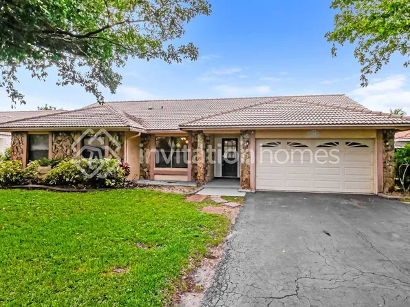 5016 NW 66th Dr, Pompano Beach, FL 33067
