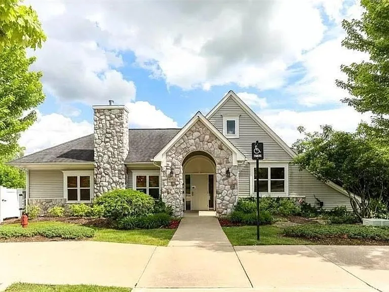 16544 Mulberry Way — Photo 33