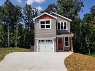57 Parrot Rd, Candler, NC 28715