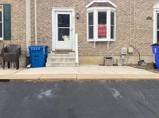 210 Bell Ringer Ct, Newark, DE 19702