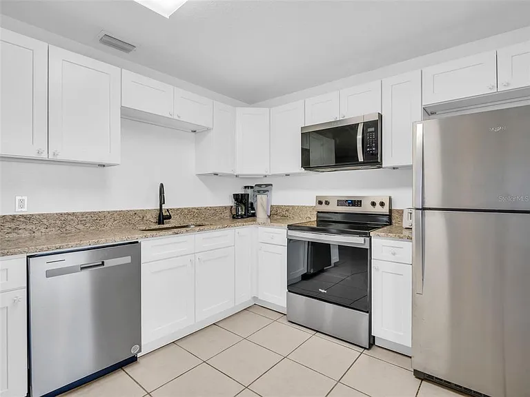 103 E Park St — Photo 8